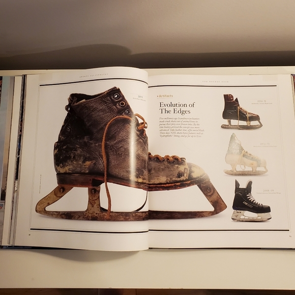 🌺 3/25 The Hockey Book from Sports Illustrated - Picture 9 of 16